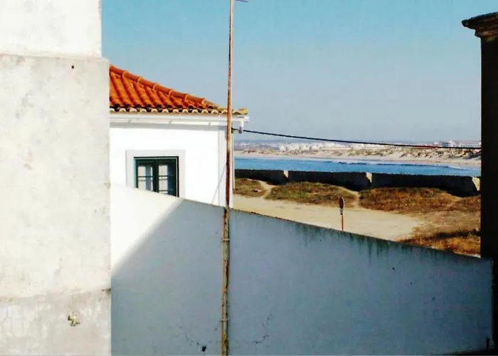 Swordfish Casa Da Luz * פניש